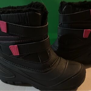 Toddler Girls Black and Pink Winter Boots